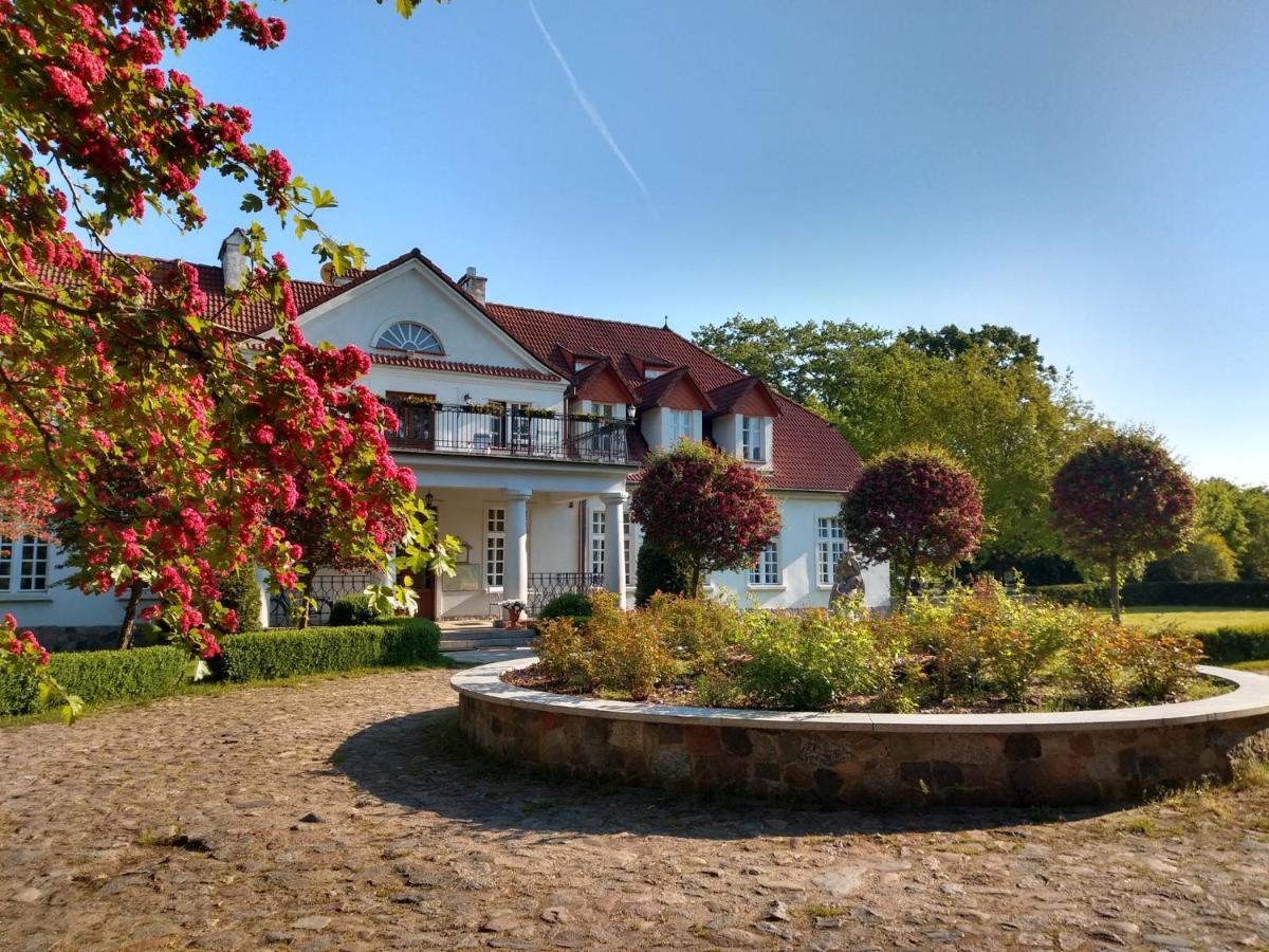 Ferienpark Dwor W Bychowie Gniewino